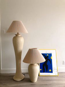 Vintage Beige Plaster Floor Lamp